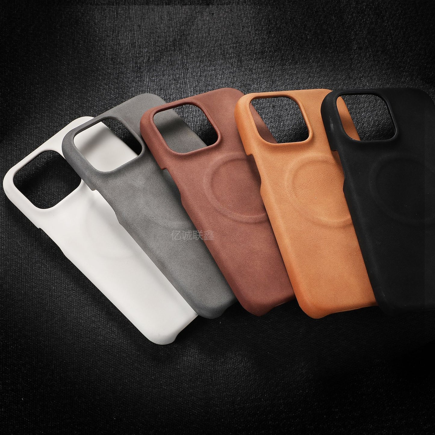 Skin-sensitive Sheepskin Magnetic Phone Case Drop-resistant Protective Cover